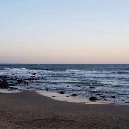 شقة Iconic 343 , Superbe T2 Climatise, Wifi, Parking, Terrasse 18m2